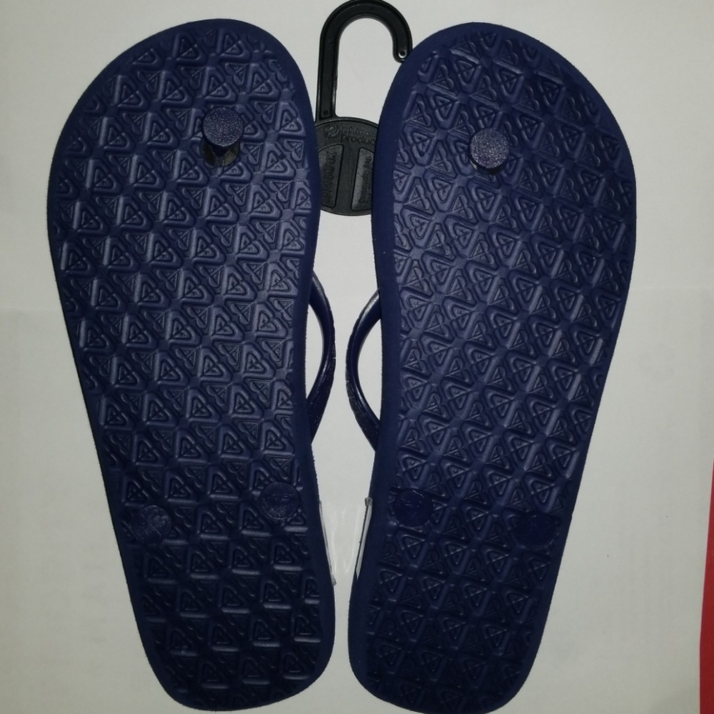 Roxy Women's Beach Flip Flop Sandals - Picture 2 of 3